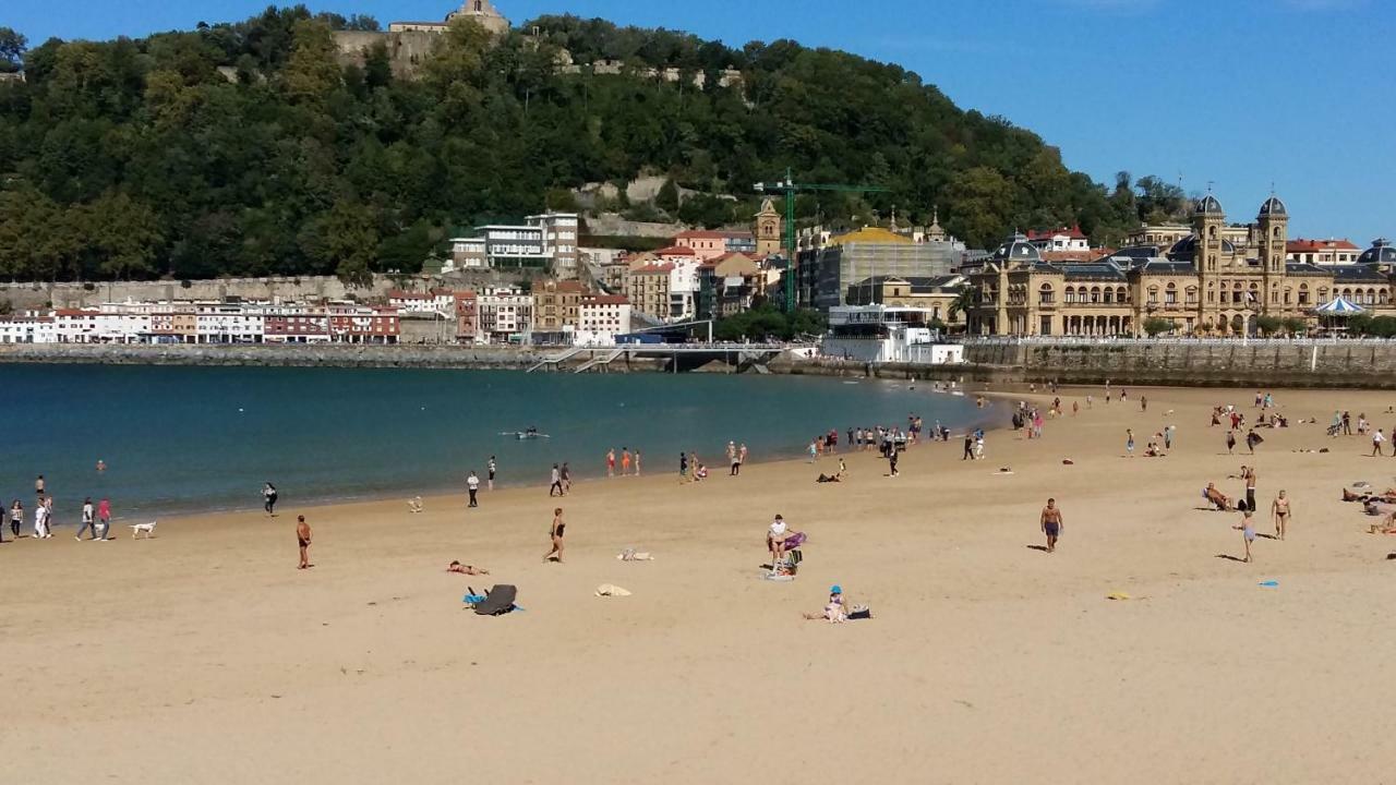 Ondarreta Beach Apartment Con Parking Free Y Aire Acondicionado San Sebastián Exterior photo