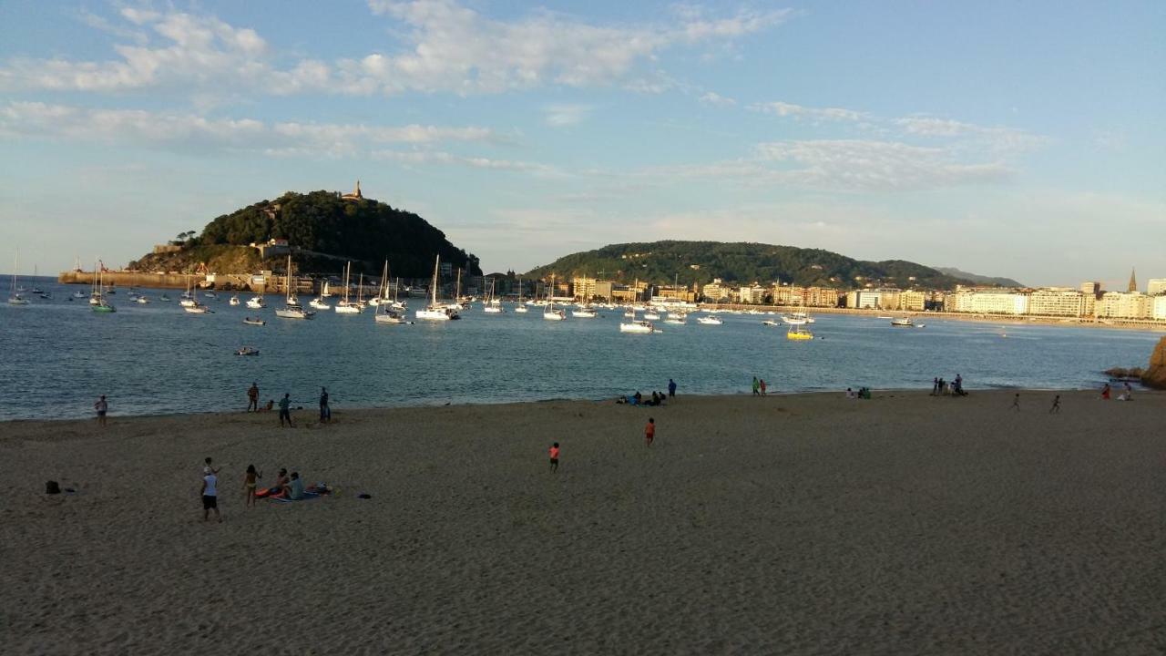 Ondarreta Beach Apartment Con Parking Free Y Aire Acondicionado San Sebastián Exterior photo